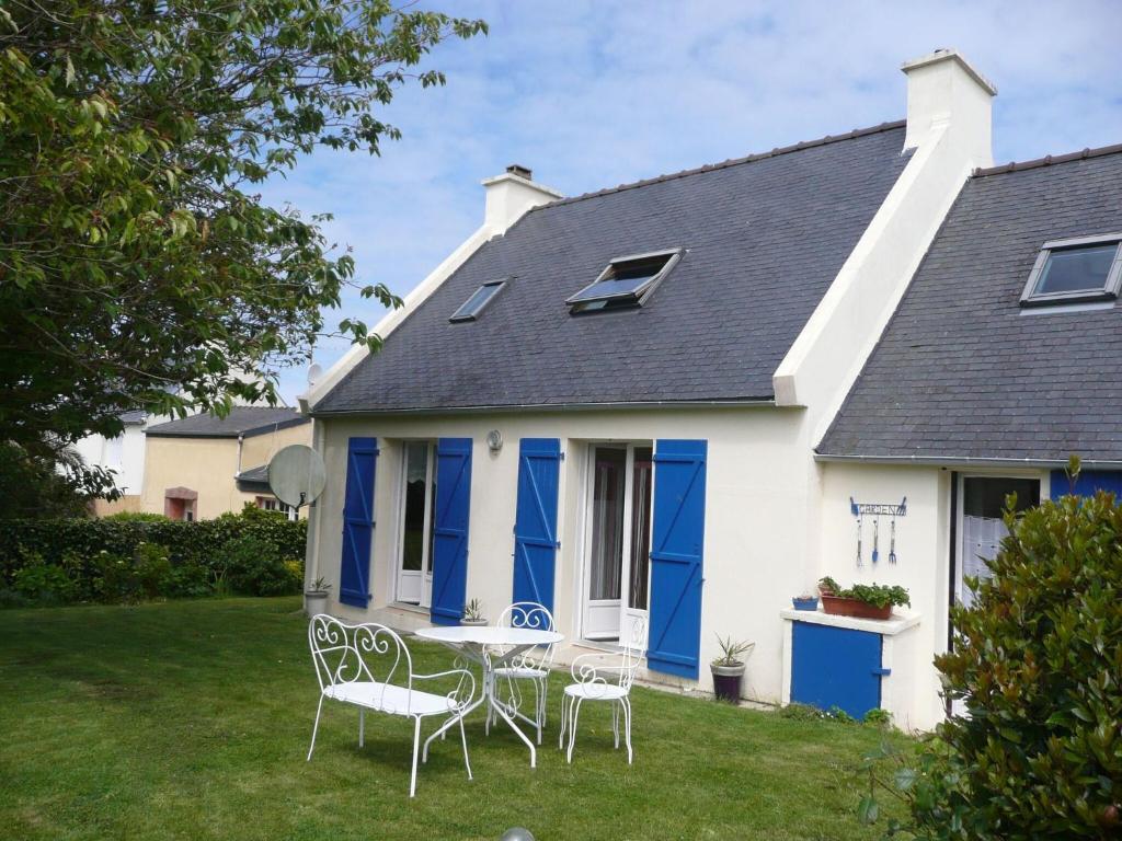Gites Le Segur - Wisteria Cottage