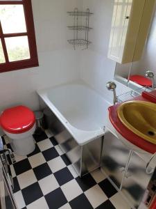 Gîtes Les Perouilles - La loge climatisée de Naïda