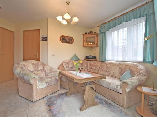 Gorgeous Apartment in Sohl with Garden