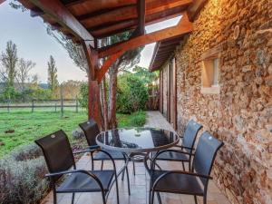 Gorgeous Holiday Home in Loubejac with Garden