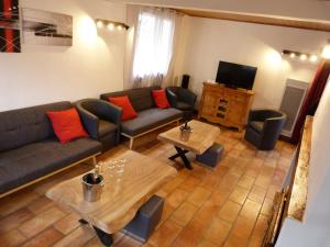 Grand Gîte Saint-Lary centre pour 15 pers. pouvant accueillir jusqu’à 17 pers.