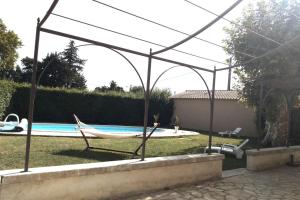 Grand mas provençal extra muros