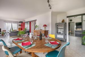 Grande maison a 1 km de la mer au Pouliguen!