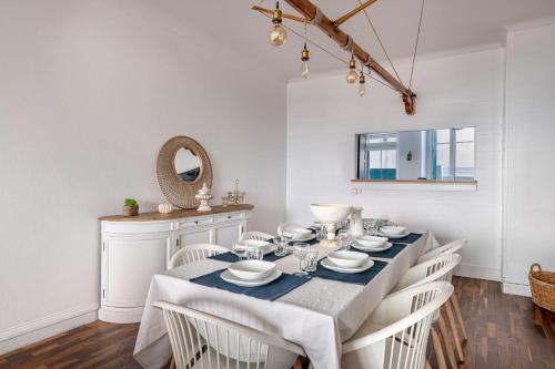 Grande maison accueillante et chaleureuse pour 10 personnes a La Turballe