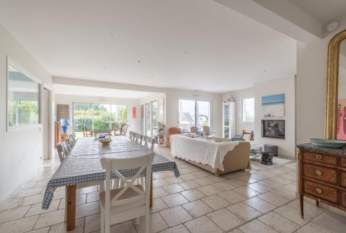 Grande maison avec jardin à 200m de la plage