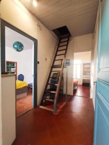 Maison de vacances Grande maison avec jardin en coeur de ville 14 Boulevard Jean Jaurès 66310 Estagel Languedoc-Roussillon