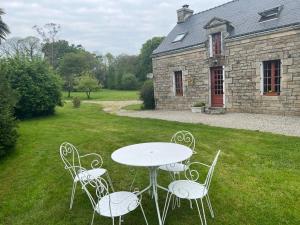 Grande maison avec piscine couverte et chauffée
