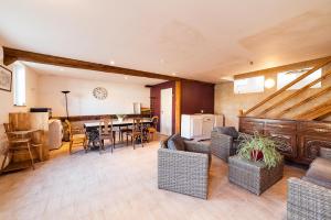 Grande Maison calme + jardin + parking