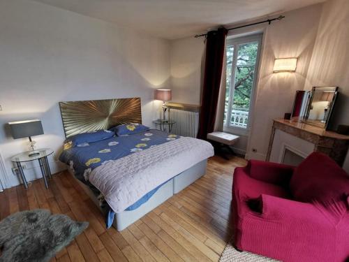 Grande maison familiale 12p à proximité de Blois
