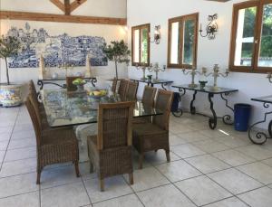 Grande villa d'exception en Normandie tennis, piscine