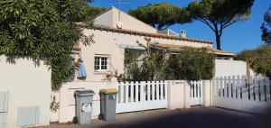 Grande villa indépendante proche plage et commerces grande motte