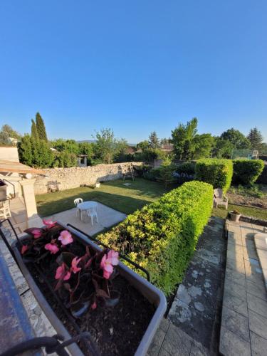 Grange Voutée avec jardin