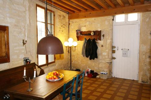 Great located townhouse in a charming La Roquette