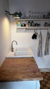 Great located townhouse in a charming La Roquette
