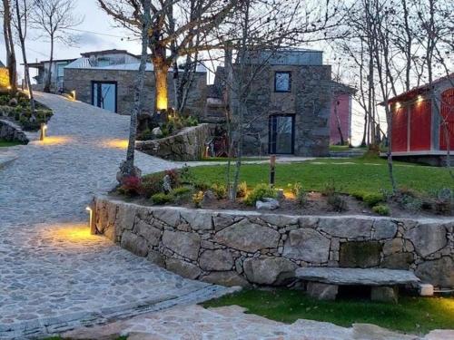 Green Paradise Glamping, Bungalow for 2 people with terrace