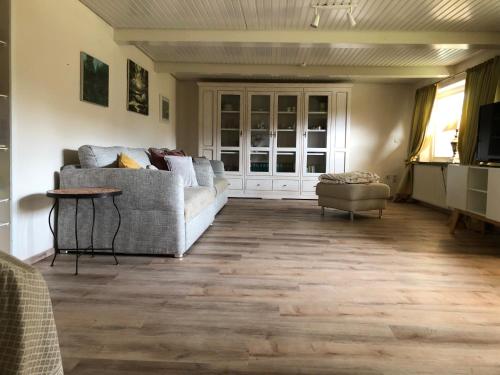 Großzügiges Reetdachhaus an der Nordsee