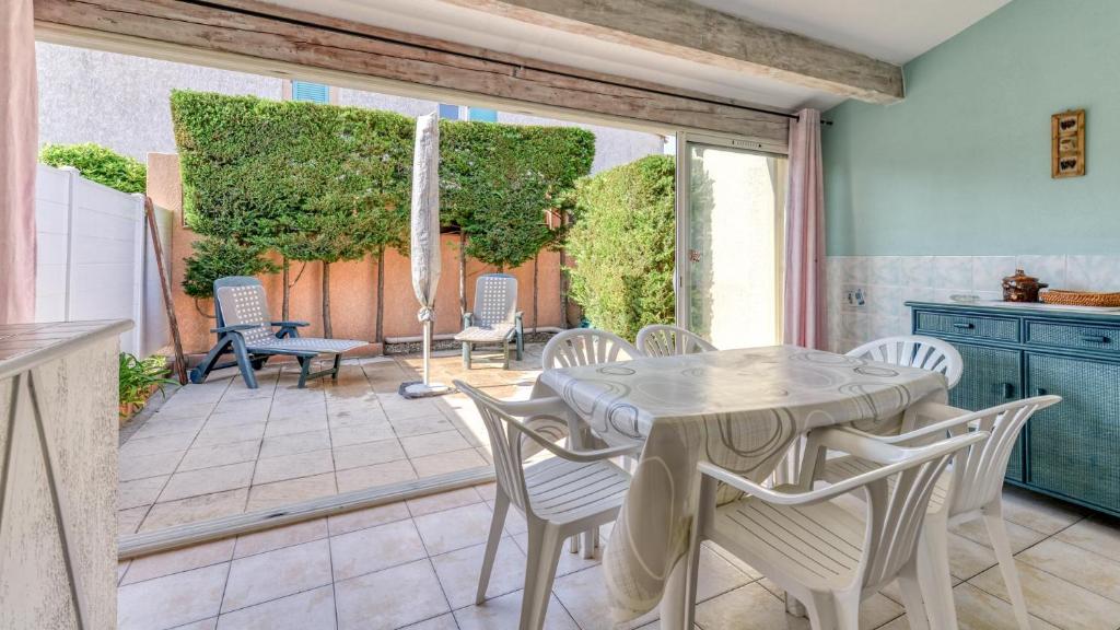 Hacienda Beach 2- 44- Maison charme- 4 pers Rue de l'intendant Bézons, 6, 34300 Le Cap d\'Agde