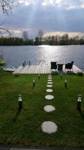 Haus am See mit Sauna