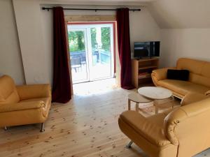 Haus am See mit Steg, Boot, Kamin und Sauna - Mecklenburgische Seenplatte