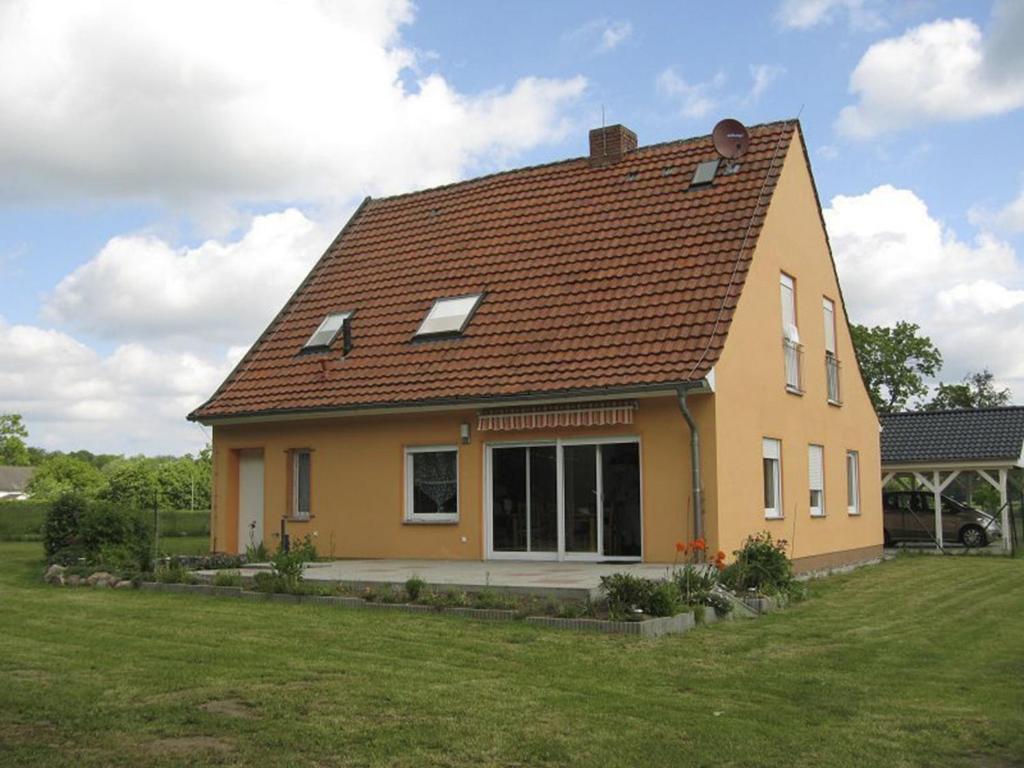 Haus am Wald Chausseestraße 1 b, 18461 Behrenwalde