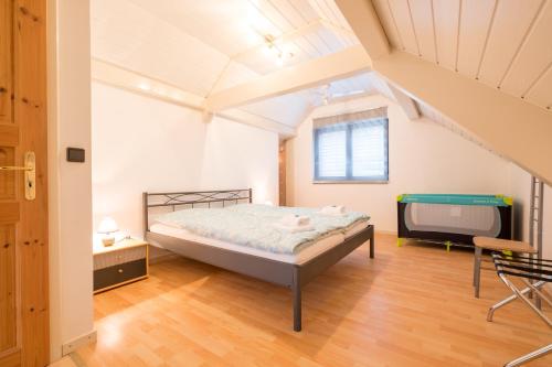 Haus Innerdorf gemütliches Ferienhaus im Taunus