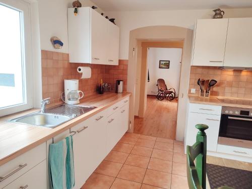 Haus Mediterran - Gemütliches Ferienhaus 130 m² für max. 7 Personen mit Balkon und Garten am Bodensee