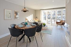 Haus No 7