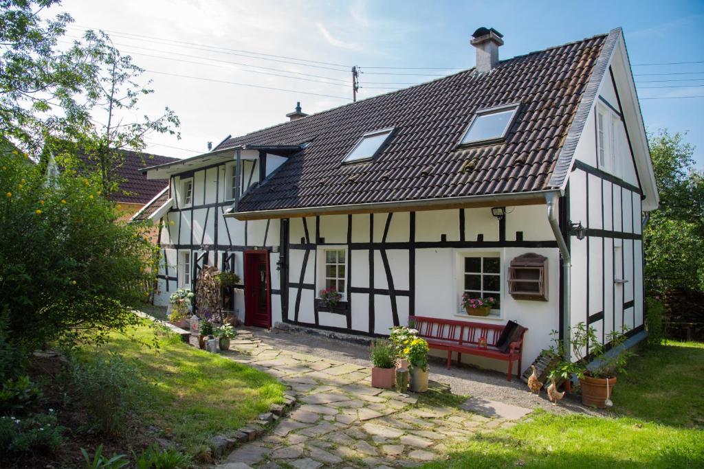 Maison de vacances Haus Nr. 9 Mittelsaurenbach 9 53809 Ruppichteroth