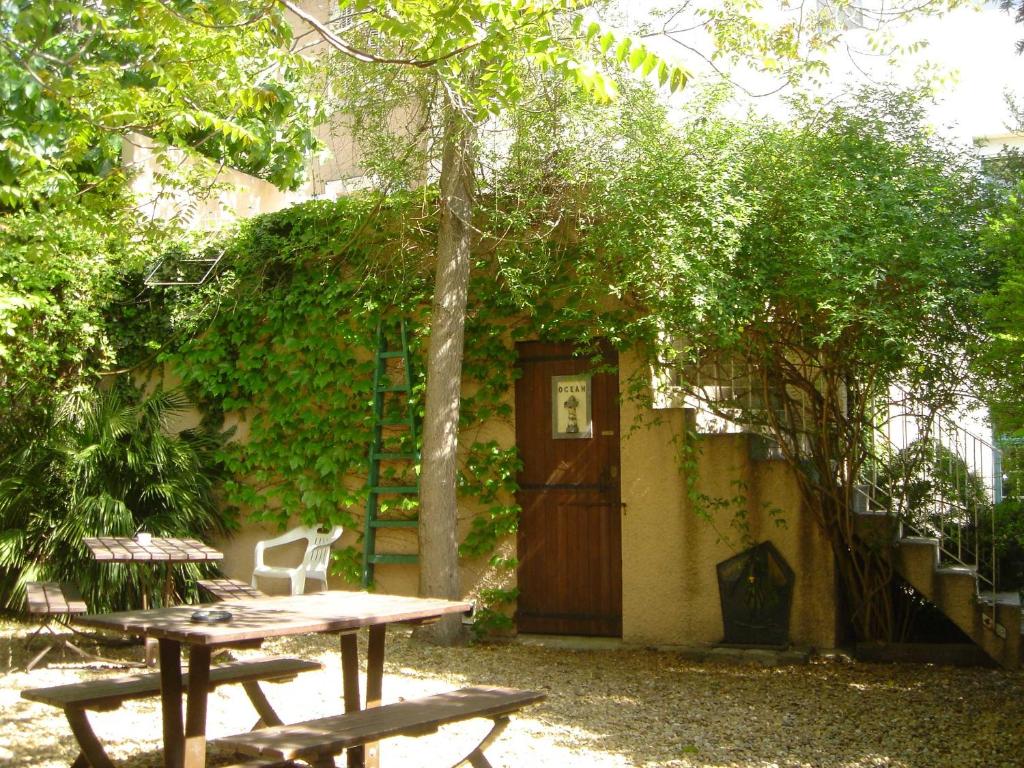 Haus Schritte 54570 Hinterweiler