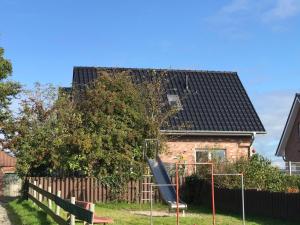 Haus Willy Dornum mit Wintergarten und Wallbox