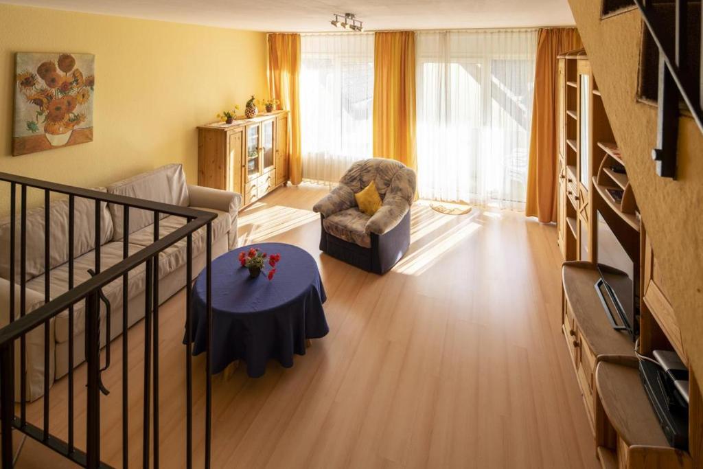 Helle 93m2 FeWo mit 2 Schlafzimmern am Edersee Bringhäuser Str. 6, 34513 Scheid