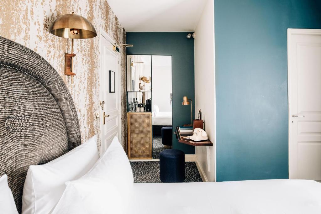 Historic French townhouse 34630 Saint-Thibéry