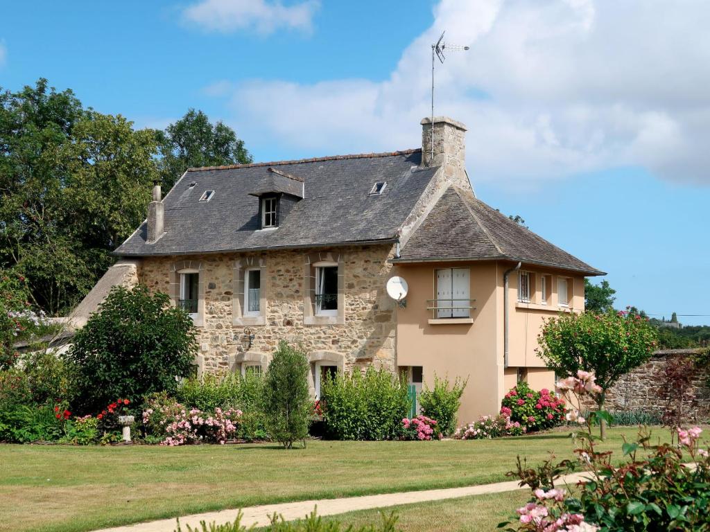 Holiday Home A l'Orée du Bois - TRE100 , 22220 Tréguier