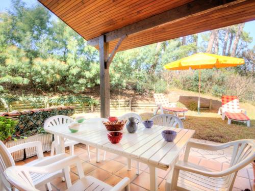 Holiday Home Adour