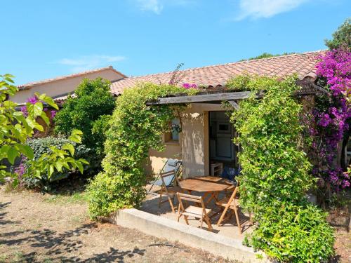 Holiday Home Alba Rossa - SFO100