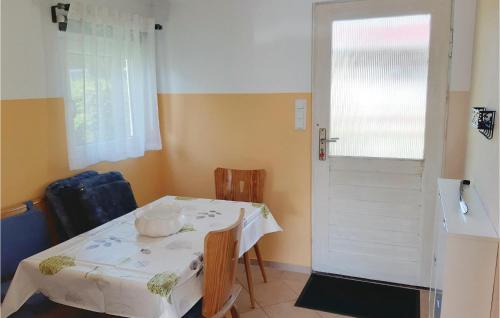 Holiday home Am Brombeerstrauch P