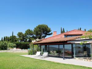 Holiday Home Baie de Bandol - SAY110