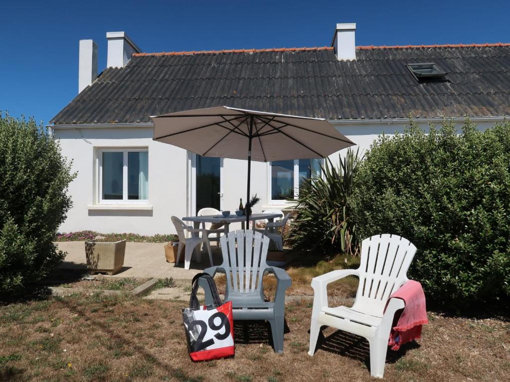 Holiday Home Balades au bord de l'eau - PZV100 , 29710 Plozévet