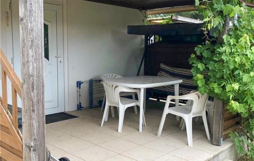 Holiday home Bellin 59