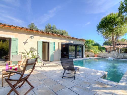 Holiday Home Bezert