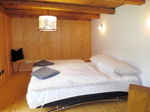 Holiday Home Bistenhof