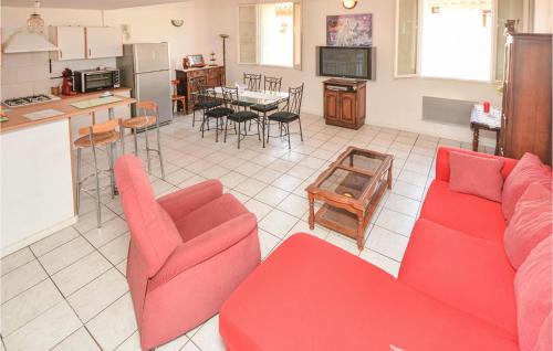 Holiday home Cessenon sur Orb MN-1265