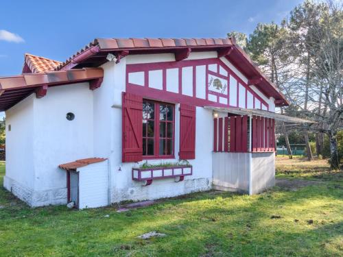 Holiday Home Chante Cigale