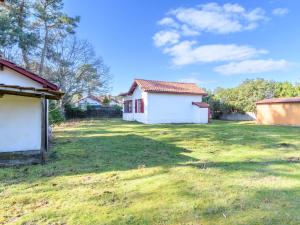 Holiday Home Chante Cigale