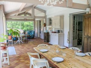Holiday Home Chemin de Crabot
