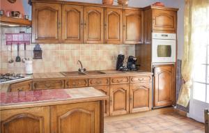 Holiday home Cleder ST-1626