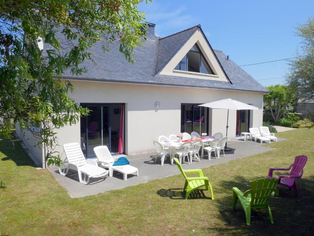 Maison de vacances Holiday home close to the beach, Plounéour-Brignogan-Plages  29890 Plounéour-Trez