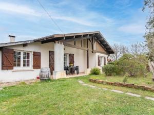 Holiday Home Crabeyron