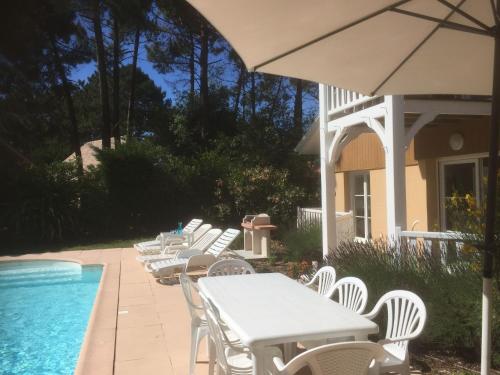 Holiday Home Eden Club