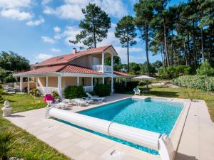 Holiday Home Eden Park